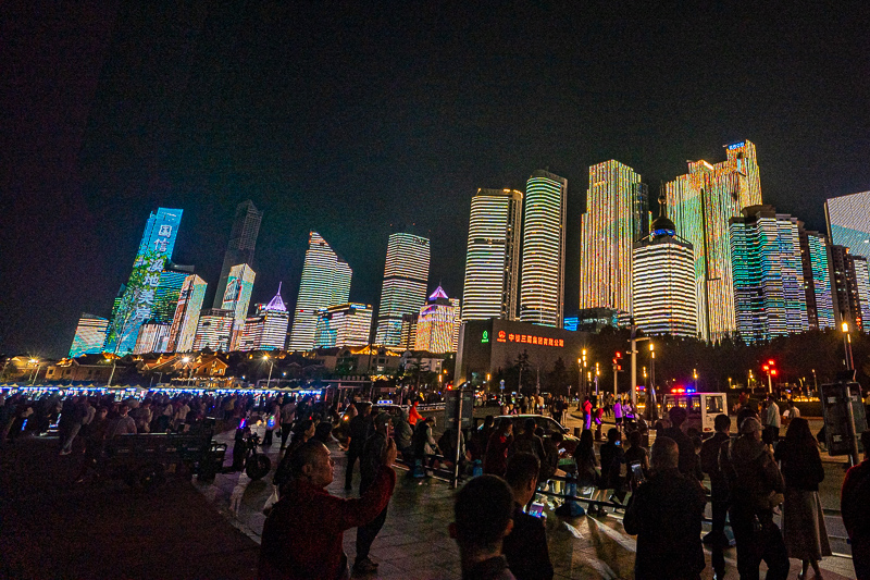 重慶市內(nèi)游玩導游團有哪些(重慶市內(nèi)游玩導游團有哪些景點)