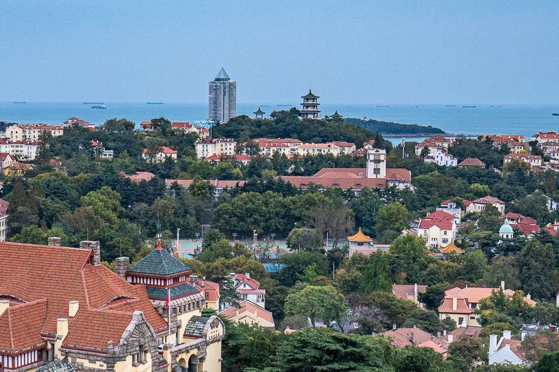 重慶家庭游私人導(dǎo)游多少錢(重慶私人導(dǎo)游一天價格多少)