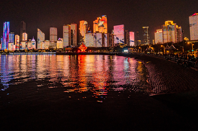 直播重慶導(dǎo)游是真的嗎還是假的(重慶網(wǎng)紅導(dǎo)游)