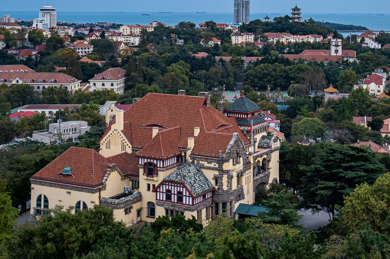 怎么找導(dǎo)游重慶的(重慶一日游必去的地方)