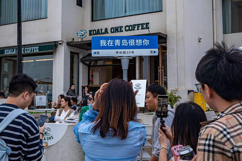 重慶去哪里找導(dǎo)游美女(重慶當(dāng)?shù)乜诒玫膶?dǎo)游)