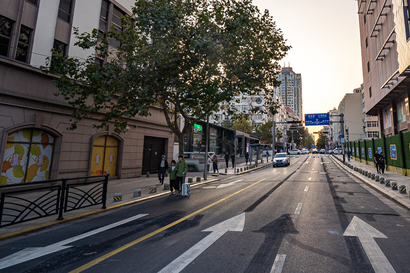 桂林車上導(dǎo)游講解(桂林私人導(dǎo)游聯(lián)系方式)