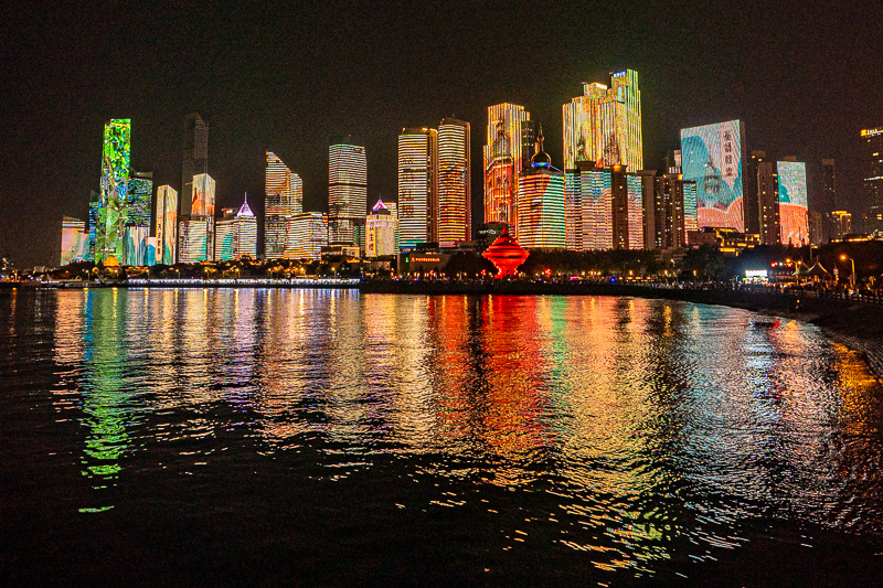 桂林帥哥中國導(dǎo)游(桂林私人導(dǎo)游聯(lián)系方式)