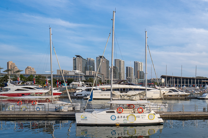 桂林當(dāng)?shù)貙?dǎo)游多少錢一位(到桂林找個(gè)導(dǎo)游好還是自己玩好)