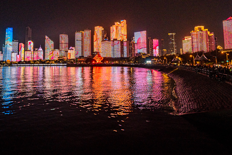 桂林導(dǎo)游帶父母(桂林導(dǎo)游多少錢一天)