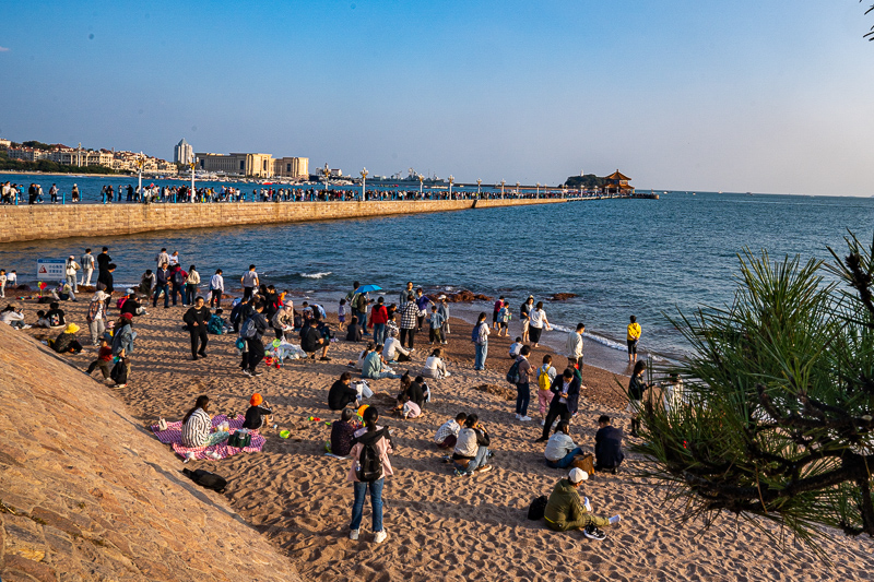 桂林導(dǎo)游和游客打架怎么處理(關(guān)于桂林導(dǎo)游“毆打新疆女游客” 國家旅游局重罰是什么情況)