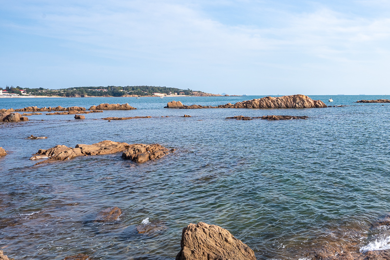 桂林大巴車女導(dǎo)游(桂林當(dāng)?shù)貙?dǎo)游怎么找)