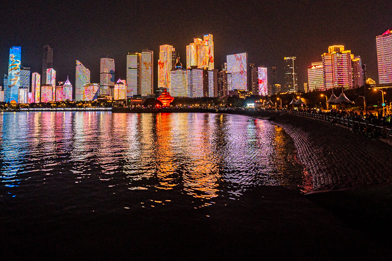 桂林導(dǎo)游價(jià)位高嗎現(xiàn)在在哪里(在桂林找個(gè)導(dǎo)游多少錢一天)