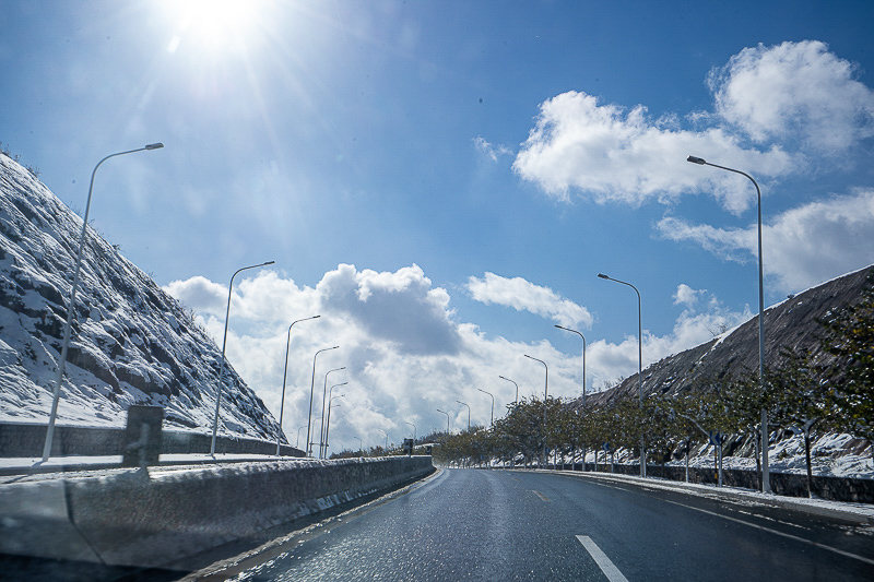 你的朋友要來中國旅游英語作文，我想去到威海旅游